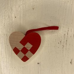 Julehjerte i tr til ophng &#150; rd