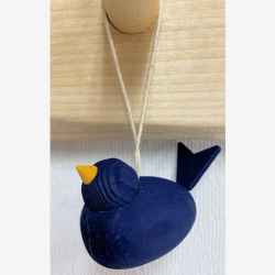 Dekorative fugle i tr m/ophng