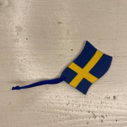 Svensk flag i tr til ophng