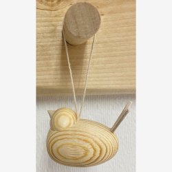 Dekorative fugle i tr m/ophng